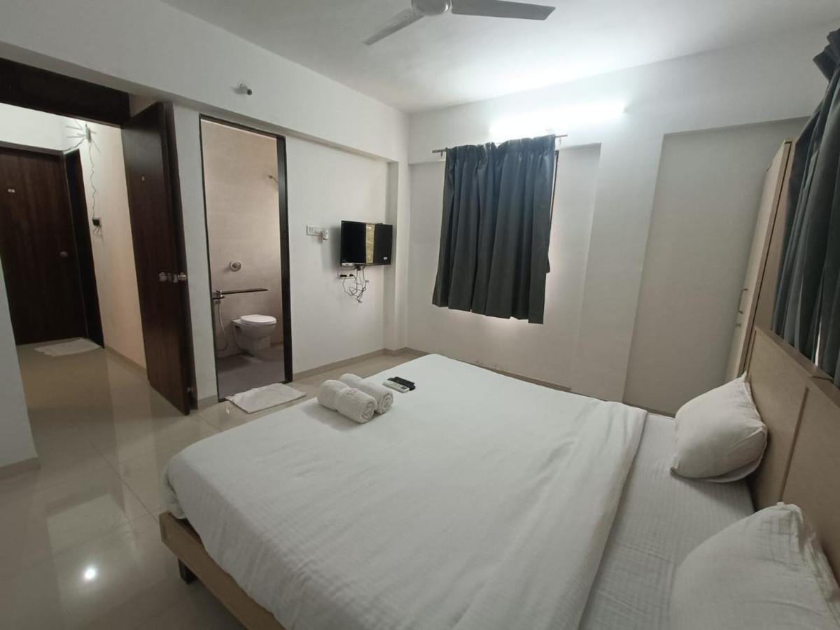 Service Apartments, Baner, Пюн Екстериор снимка