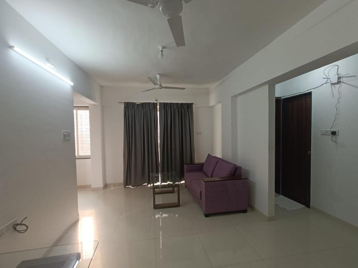 Service Apartments, Baner, Пюн Екстериор снимка